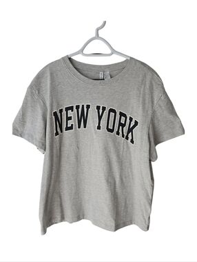 NEW YORK H&M Heather Gray Graphic Tee Cotton Size L